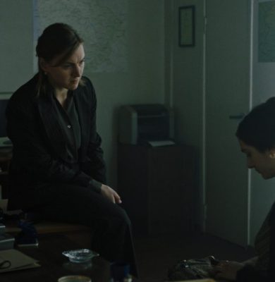APKLAUSA_STILLS_1.2.14-Just-a-moment-1024x576