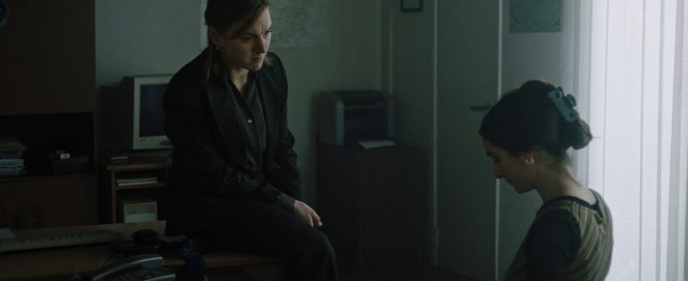 APKLAUSA_STILLS_1.2.14-Just-a-moment-1024x576